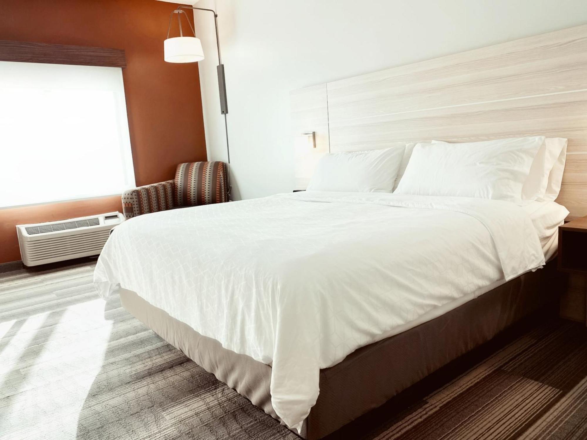 Holiday Inn Express & Suites La Porte By Ihg Exteriör bild