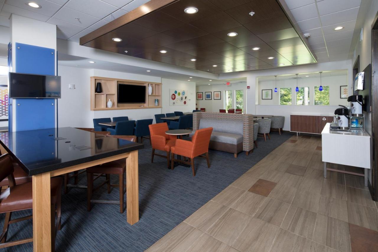 Holiday Inn Express & Suites La Porte By Ihg Exteriör bild